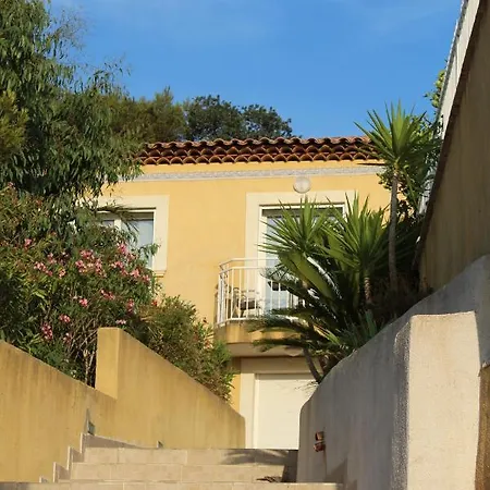 Les Jardins De Natallia Apartman