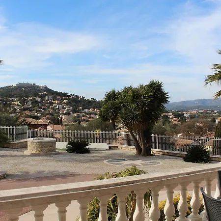 Les Jardins De Lea *