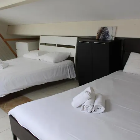 Apartment Les Jardins De Lea La Seyne-sur-Mer