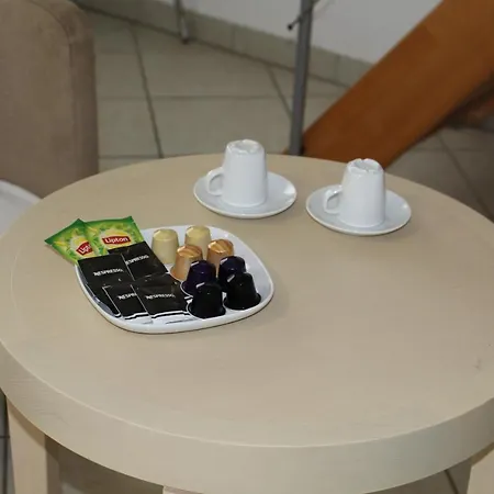 Lägenhet Les Jardins De Natallia La Seyne-sur-Mer