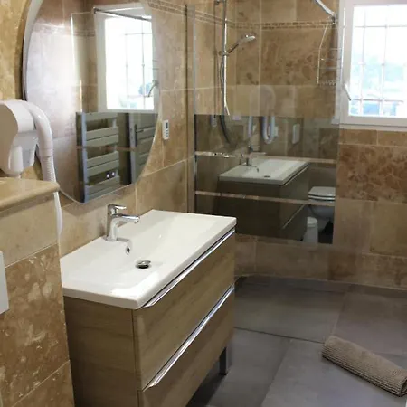 Les Jardins De Natallia Lägenhet *