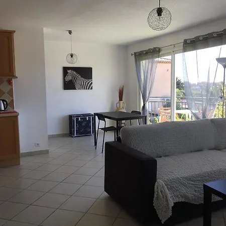 Les Jardins De Natallia Lägenhet *