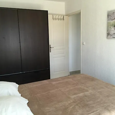 Les Jardins De Natallia Lägenhet